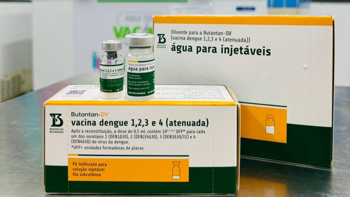 Bahia inicia distribuição de vacina 100% brasileira contra a dengue para os 417 municípios