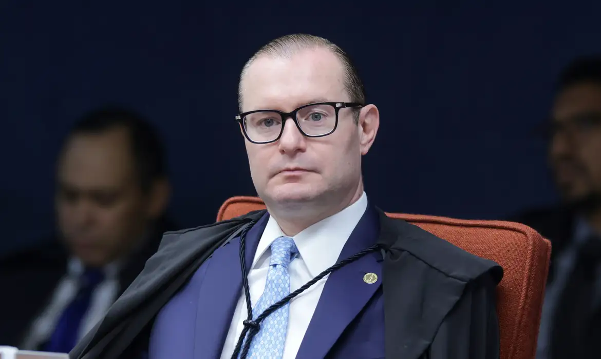 Zanin será novo relator de pedido de criação da CPI do Banco Master