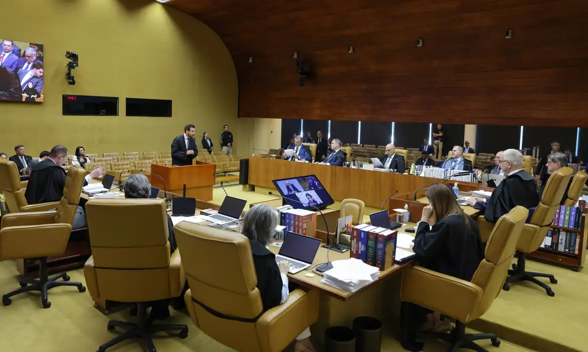 STF forma maioria e barra prorrogação da CPMI do INSS por 60 dias