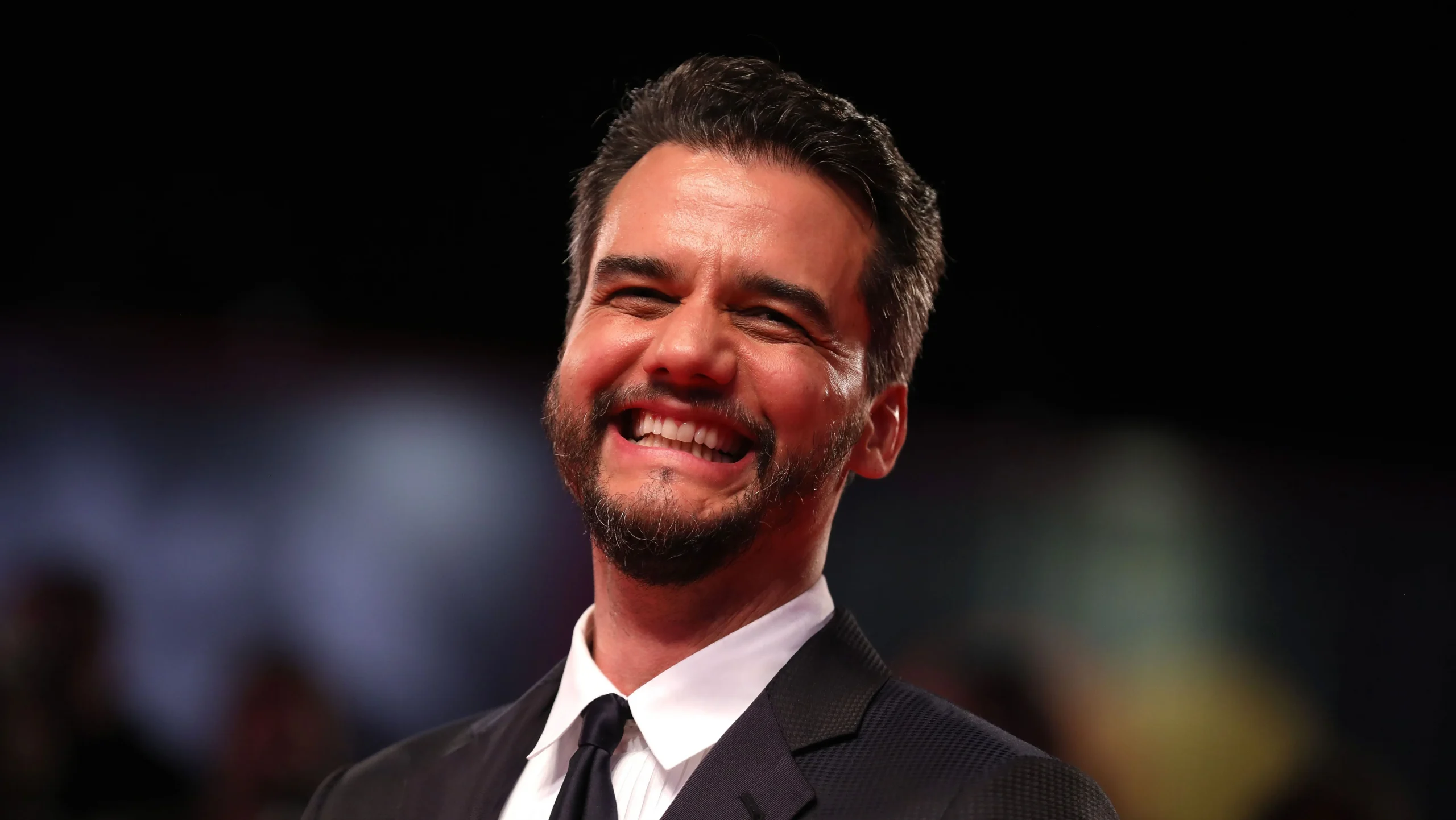 Conheça trajetória de Wagner Moura do teatro na Bahia ao Oscar