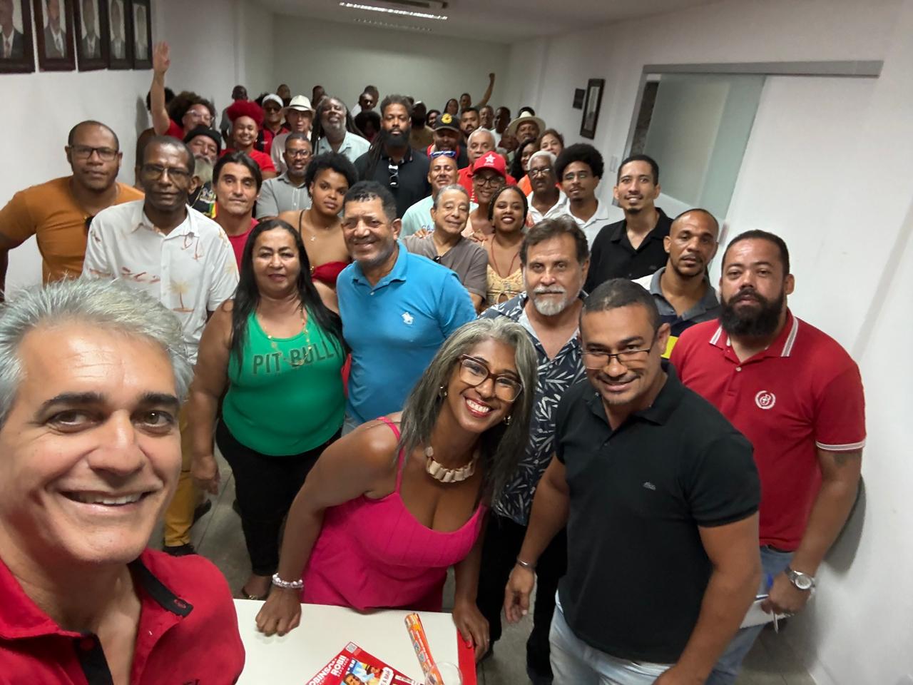 "Jerônimo é o governador que mais trabalha no Brasil, faz gestão de entregas e excelência”, afirma Robinson, em encontro com lideranças em Salvador