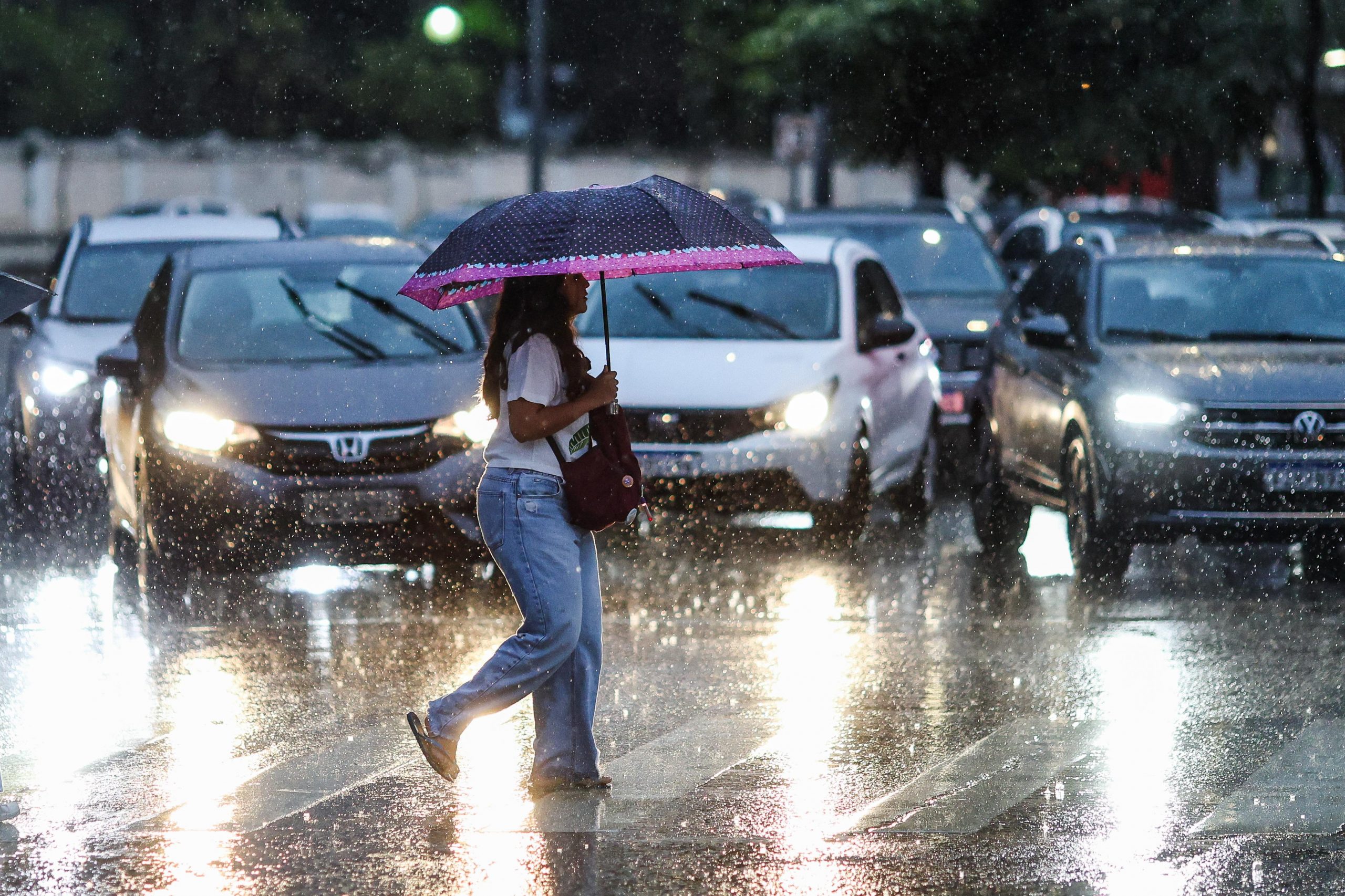 Previsão aponta acumulado de 15,7 mm de chuva e manutenção de instabilidade em Simões Filho