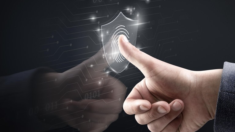 Biometria obrigatória para benefícios sociais: confira prazos e regras de transição