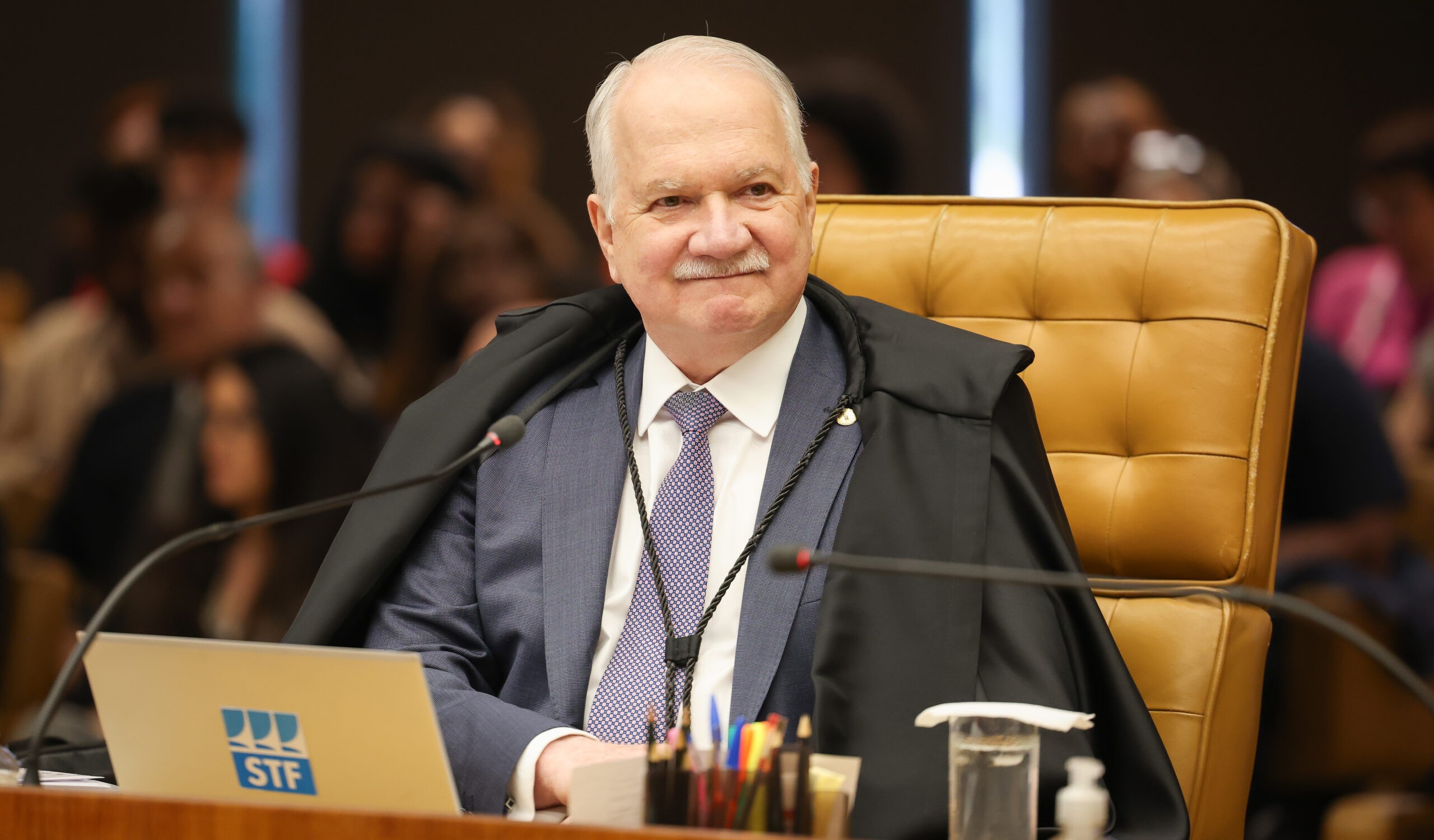 Fachin admite crise no STF e alerta: juiz não pode agir como político