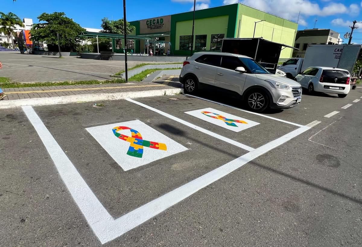 Sinalização viária segue sendo reforçada em Simões Filho com foco na inclusão