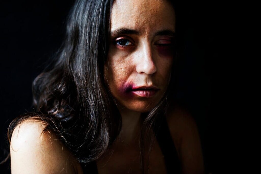 Saiba quais são as novas leis que ampliam a proteção às mulheres