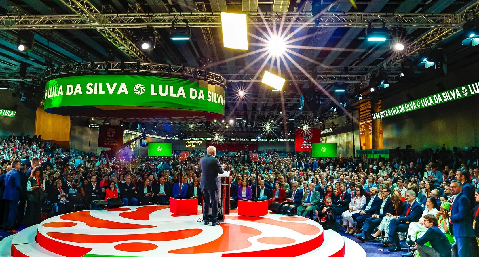 Lula: é preciso “dar logo” Nobel da Paz à Trump para encerrar guerras