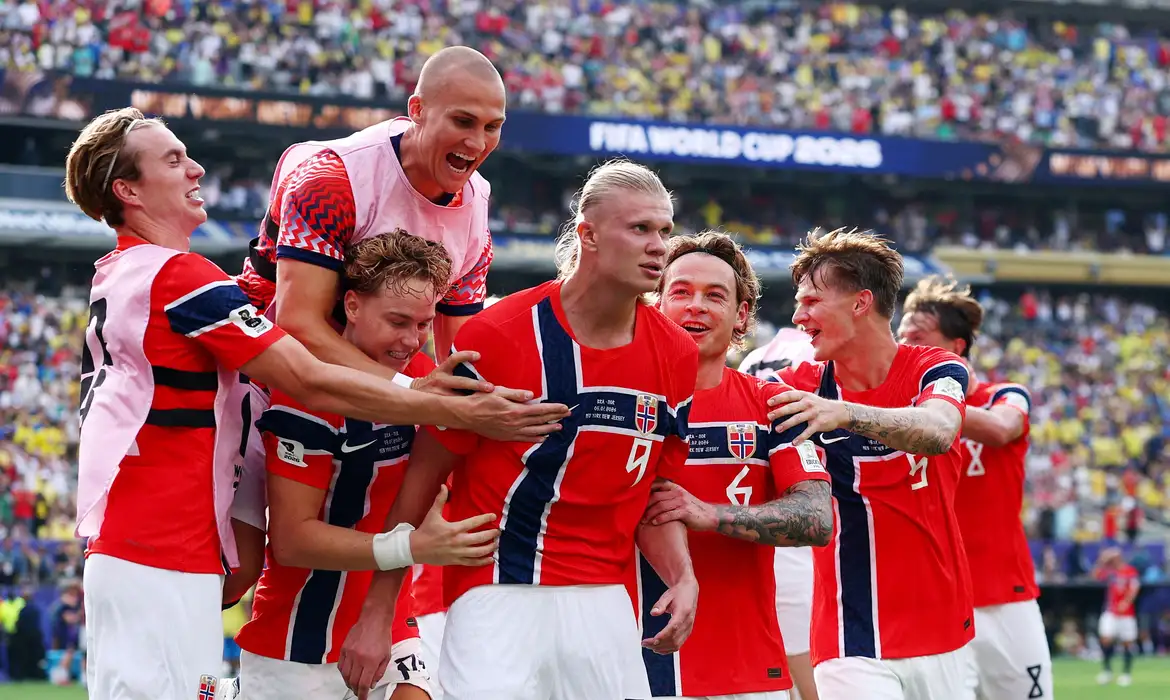 Com Haaland "carrasco", Noruega vence e Brasil deixa a Copa do Mundo