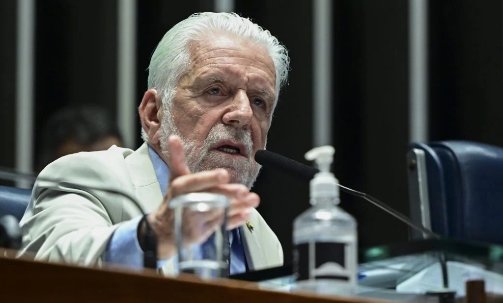 Jaques Wagner diz que recusou indenização por terreno cedido à construção de rodovia na Bahia