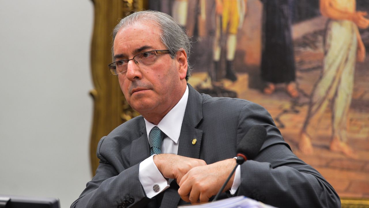 STF bloqueia R$ 6 milhões de Eduardo Cunha por indicação de emendas