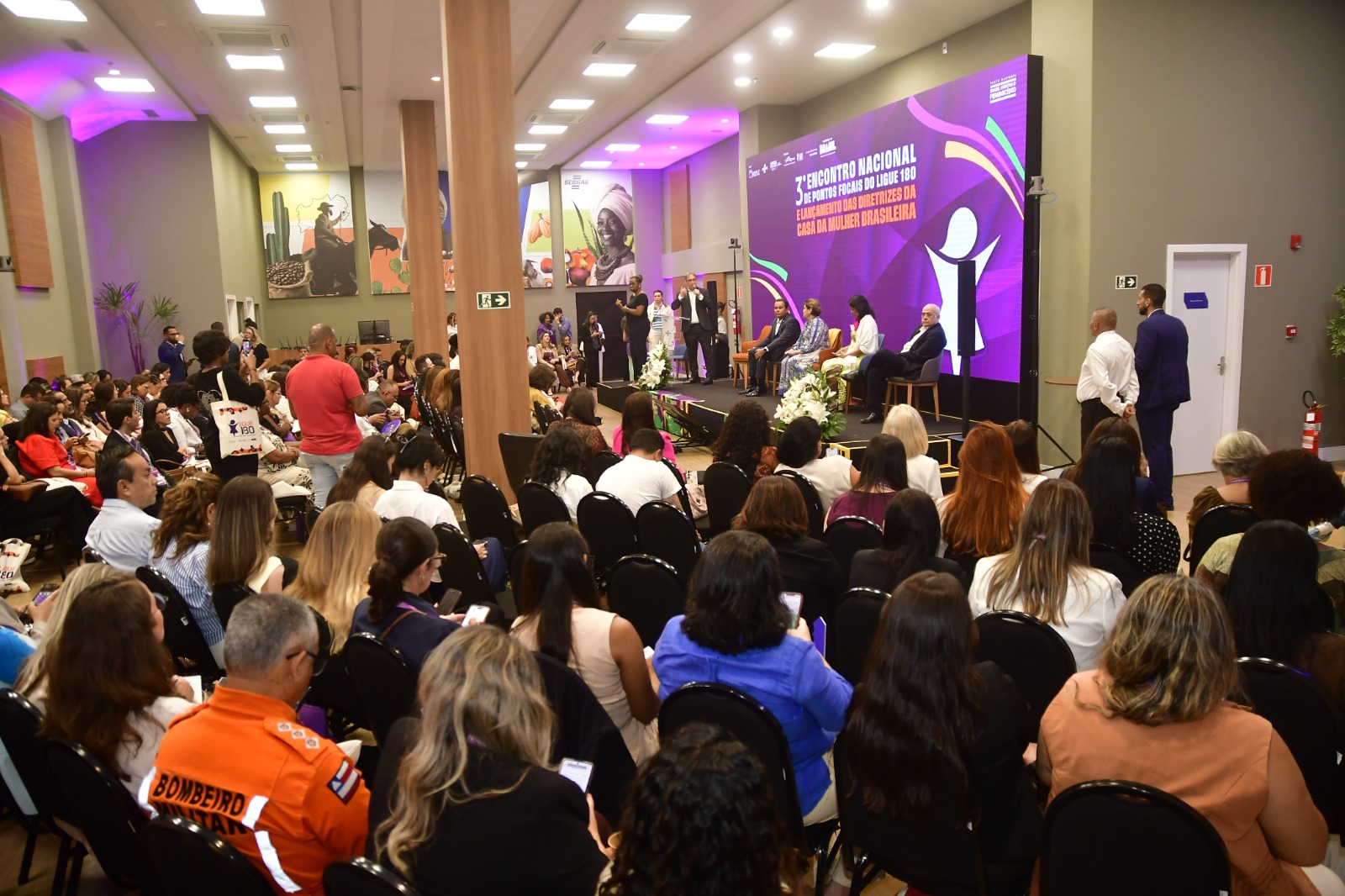Bahia sedia 3º Encontro Nacional dos Pontos Focais do Ligue 180 com lançamento de diretrizes e fortalecimento da rede de proteção às mulheres
