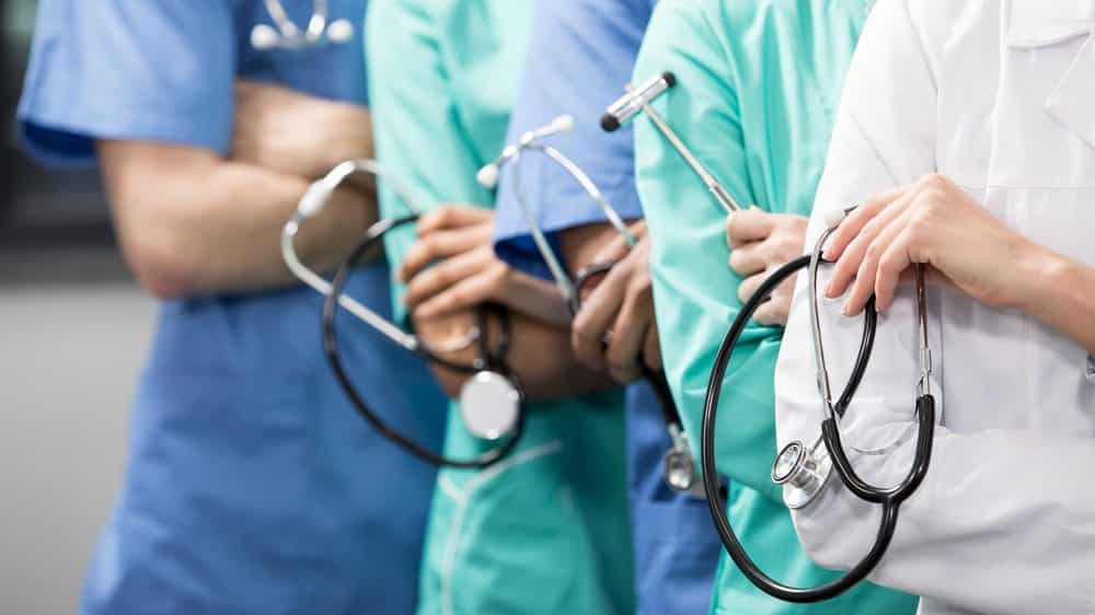 CFM aponta que 80% dos profissionais de saúde já sofreram agressões