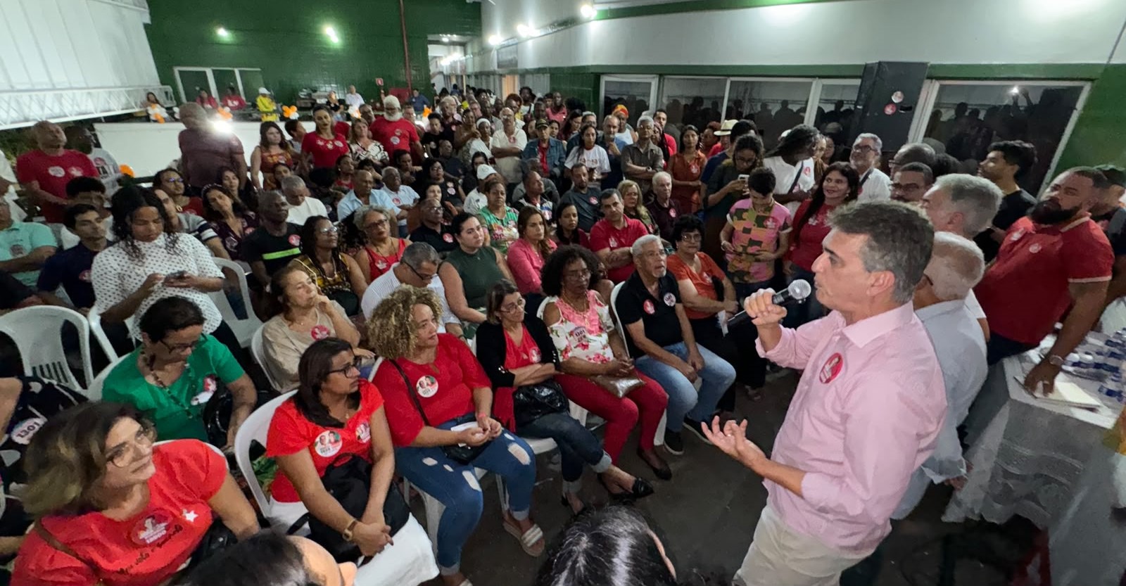 “A oposição ao PT na Bahia se aliou ao bolsonarismo e usa a tática da mentira”, afirma Robinson