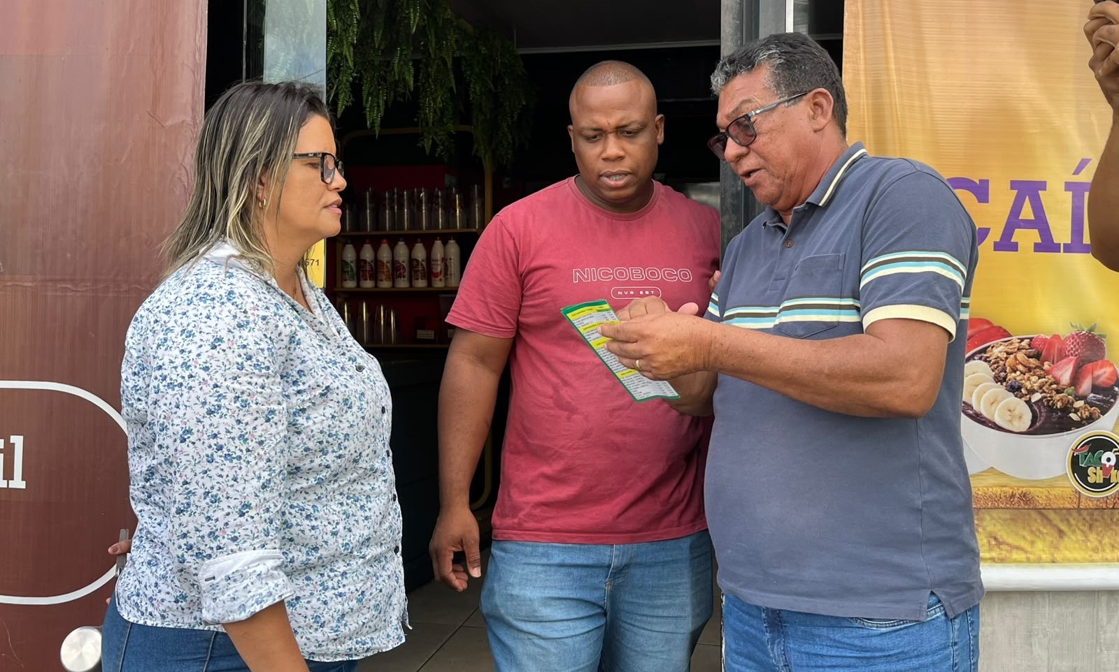 Prefeitura realiza ação de conscientização sobre descarte correto de resíduos