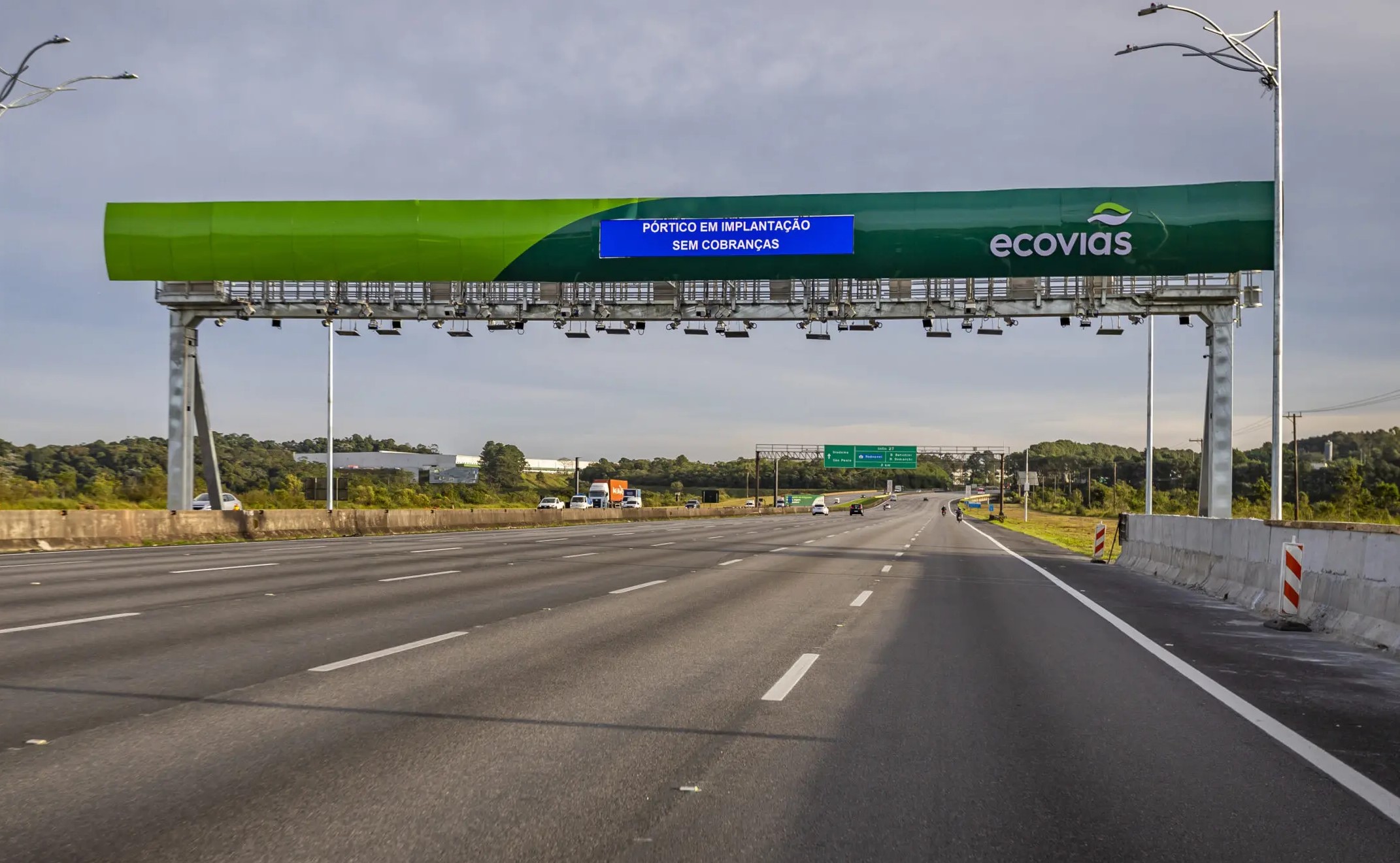 Aplicativo "CNH do Brasil" passa a exibir passagens pelos free flow