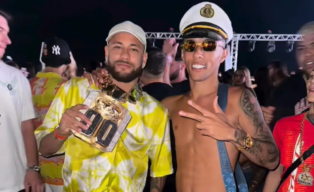 Colar de R$ 2 milhões que Neymar ganhou de presente motivou operação