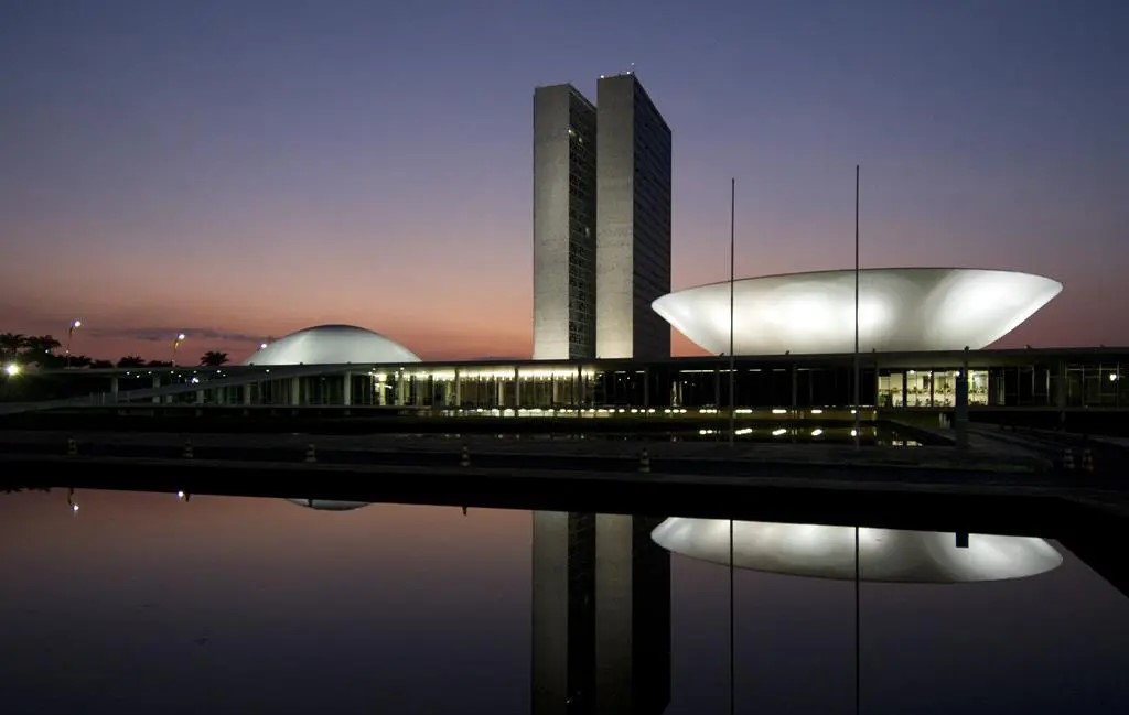 Senado: 87% das despesas com saúde foram bancadas por dinheiro público, diz estudo