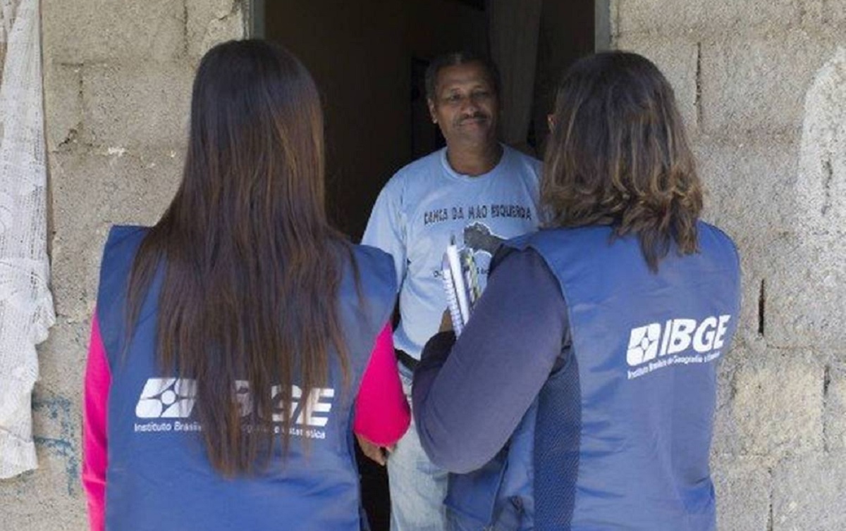 População estimada do Brasil chegou a 214,2 milhões de pessoas em 2026