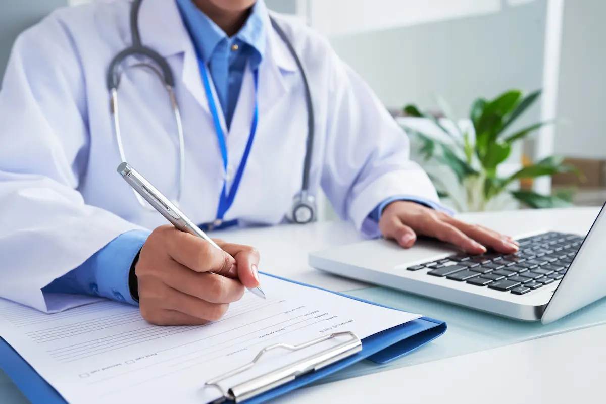 Novo piso dos médicos pode gerar impacto de R$ 25,9 bi aos cofres municipais, diz CNM