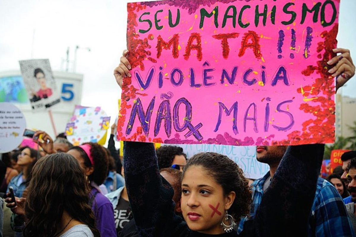 Pesquisa analisa propostas dirigidas às mulheres em planos de governo