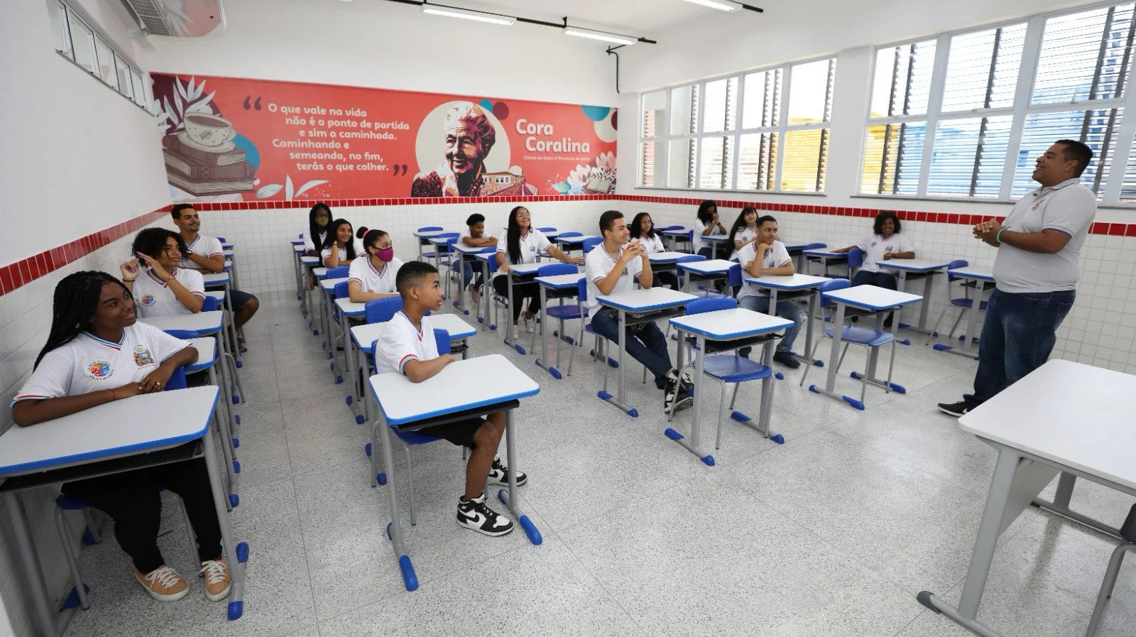 Pisa: Brasil reduz diferença para países ricos no desempenho escolar