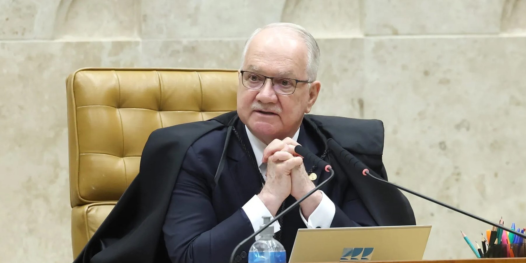 Em meio a crise, Fachin volta a cancelar sessão plenária no STF