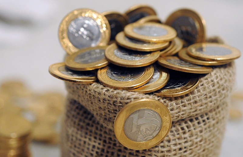 Arrecadação federal de agosto bate recorde e atinge R$ 235,5 bi