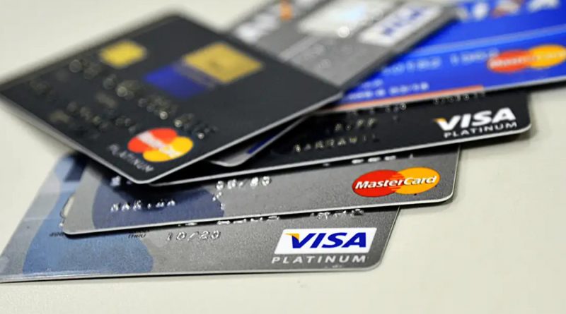 Irregularidades em operações com cartão de crédito estão entre as maiores queixas feitas aos bancos