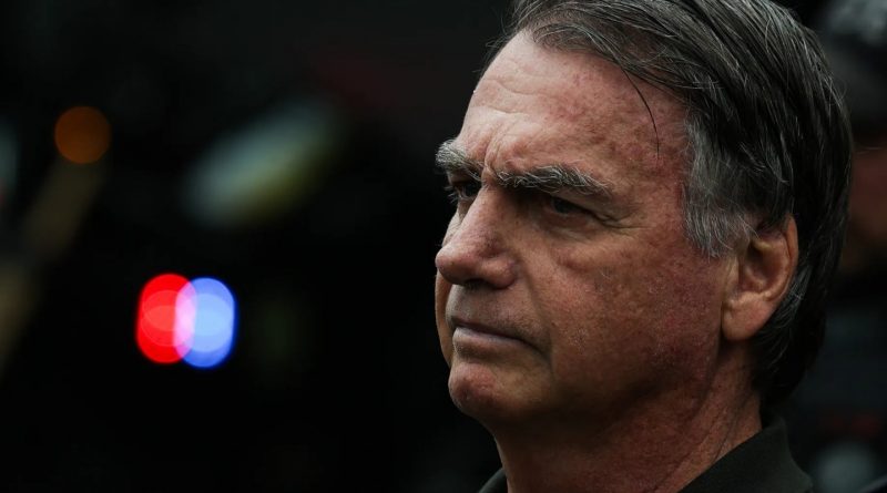 Bolsonaro tem piora da função renal e aumento de inflamação