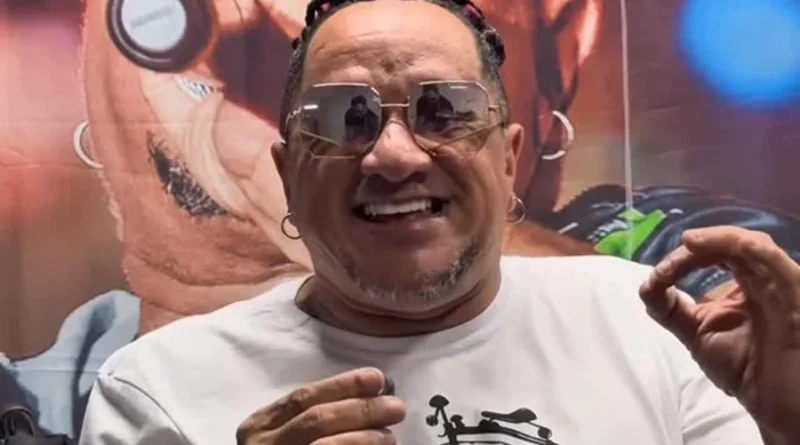 Morre Kinho do Rodo, cantor de pagode, após passar mal